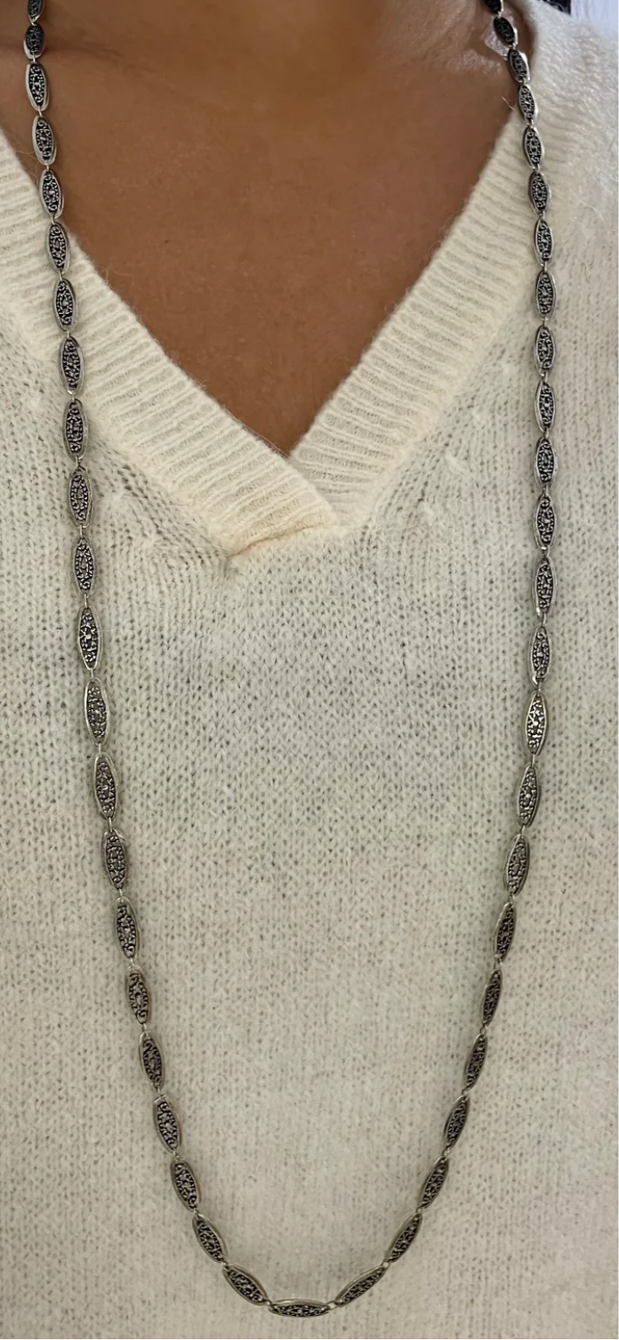 Sautoir dentelle