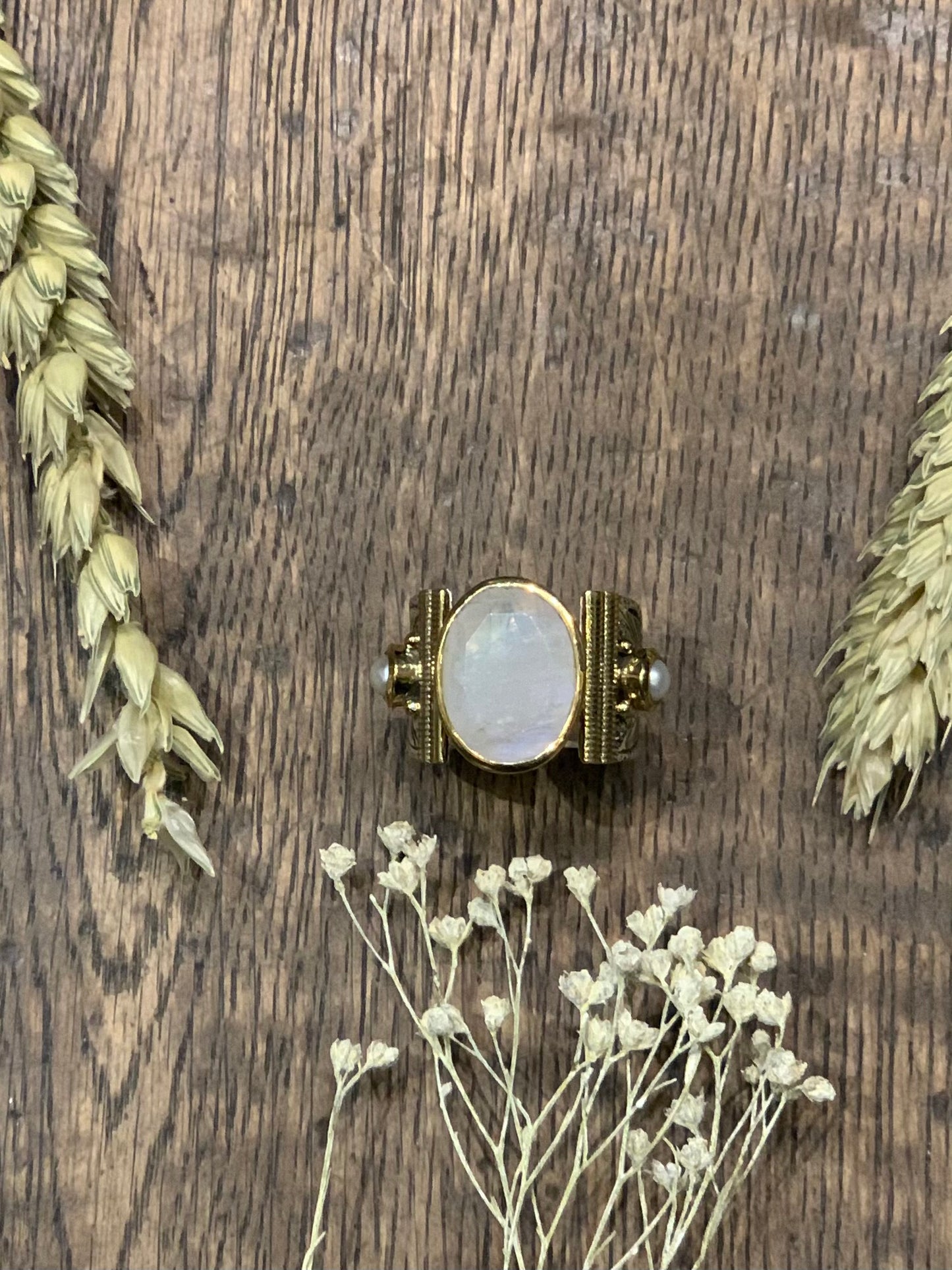 Bague Game of Thrones en pierre de lune véritable